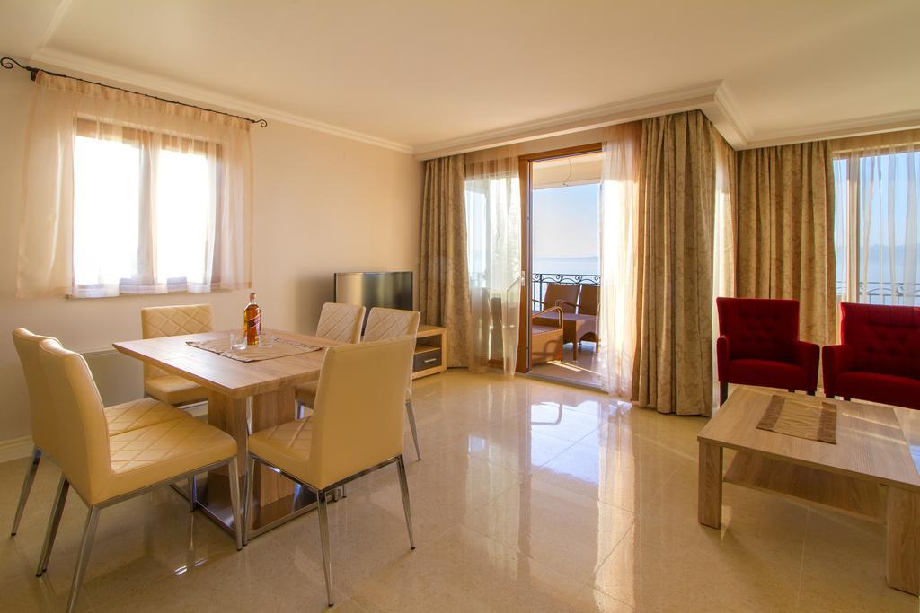 Luxury Apartments Villa Matea Malinska Quarto foto