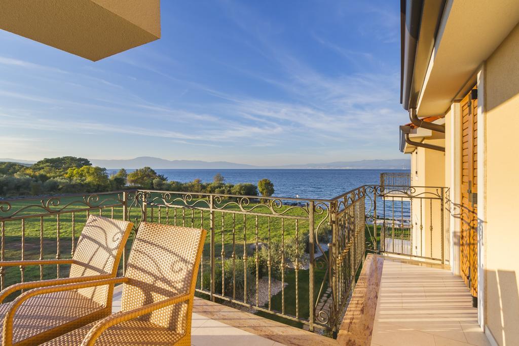 Luxury Apartments Villa Matea Malinska Exterior foto